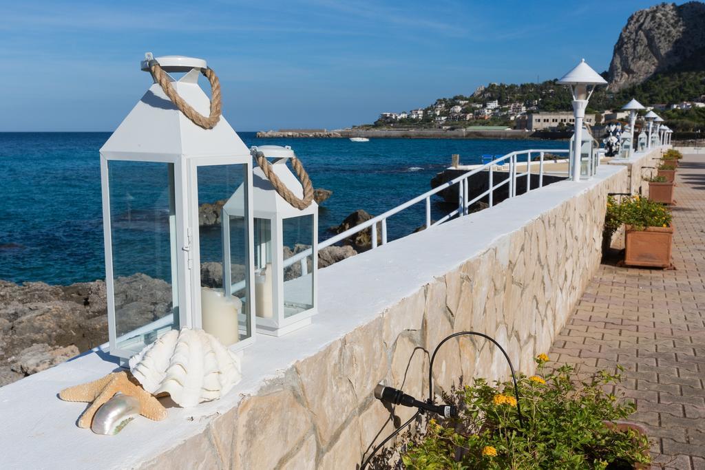 La Marsa Vacances Mondello Extérieur photo
